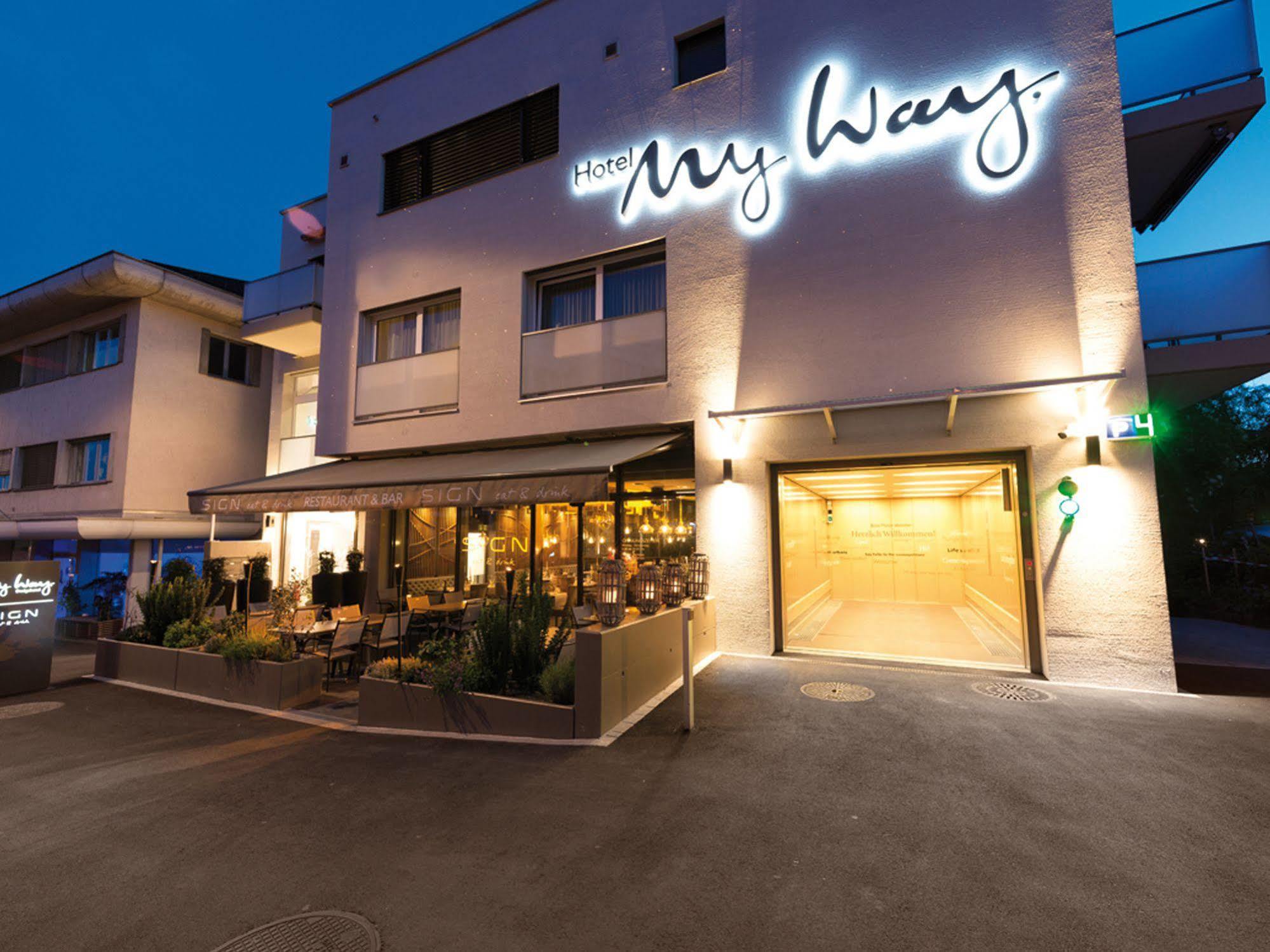 Hotel My Way Zuerich ヴァリゼレン エクステリア 写真