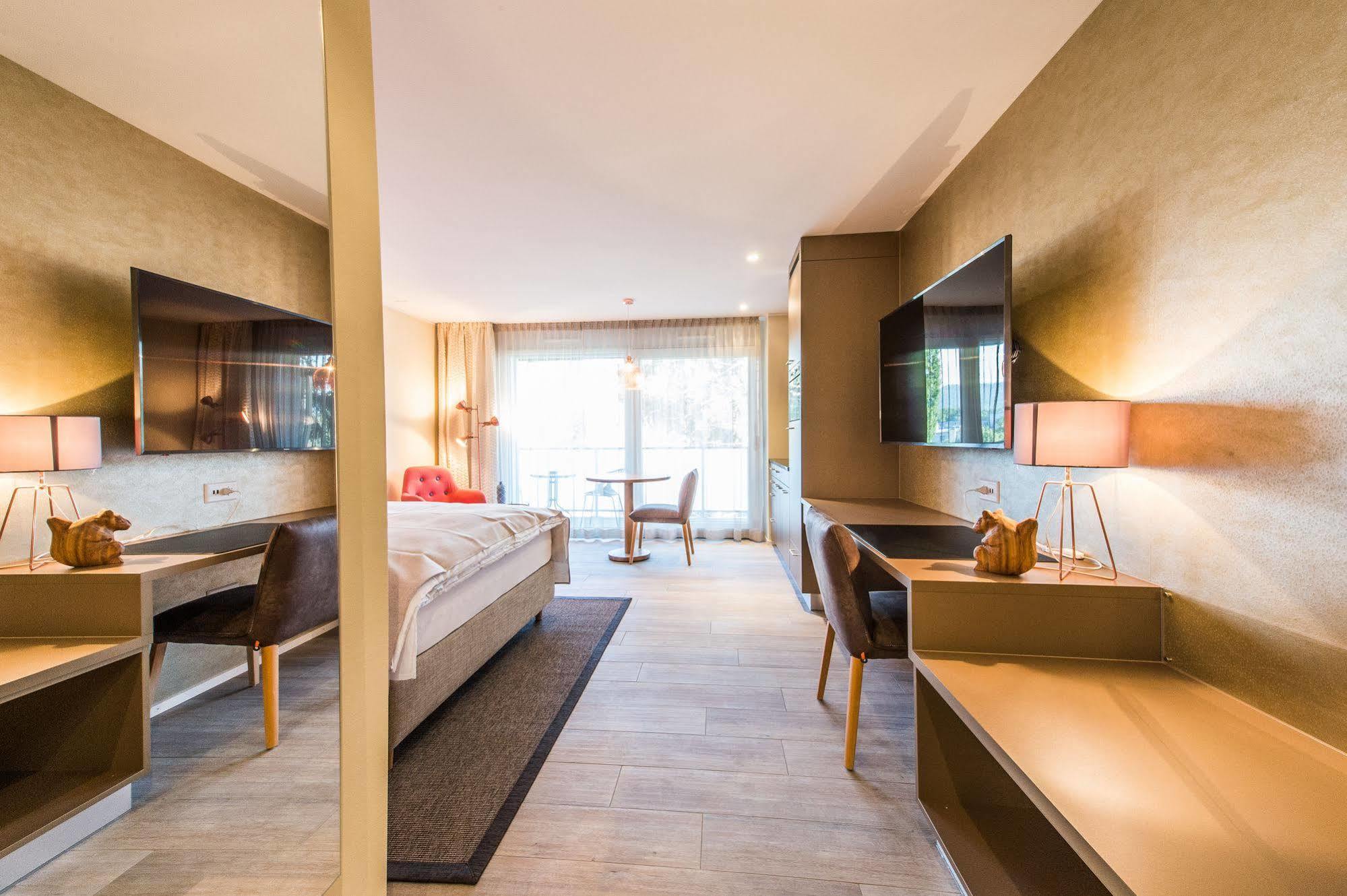Hotel My Way Zuerich ヴァリゼレン エクステリア 写真