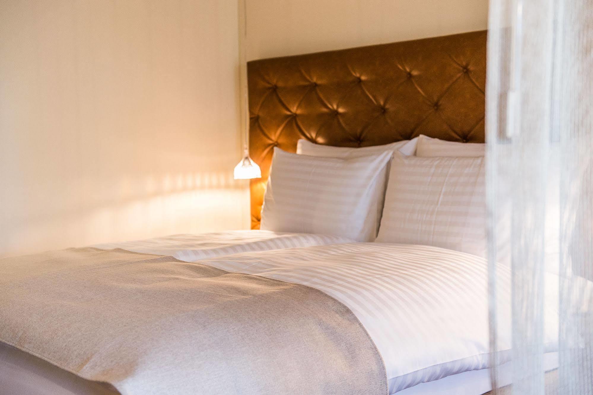 Hotel My Way Zuerich ヴァリゼレン エクステリア 写真