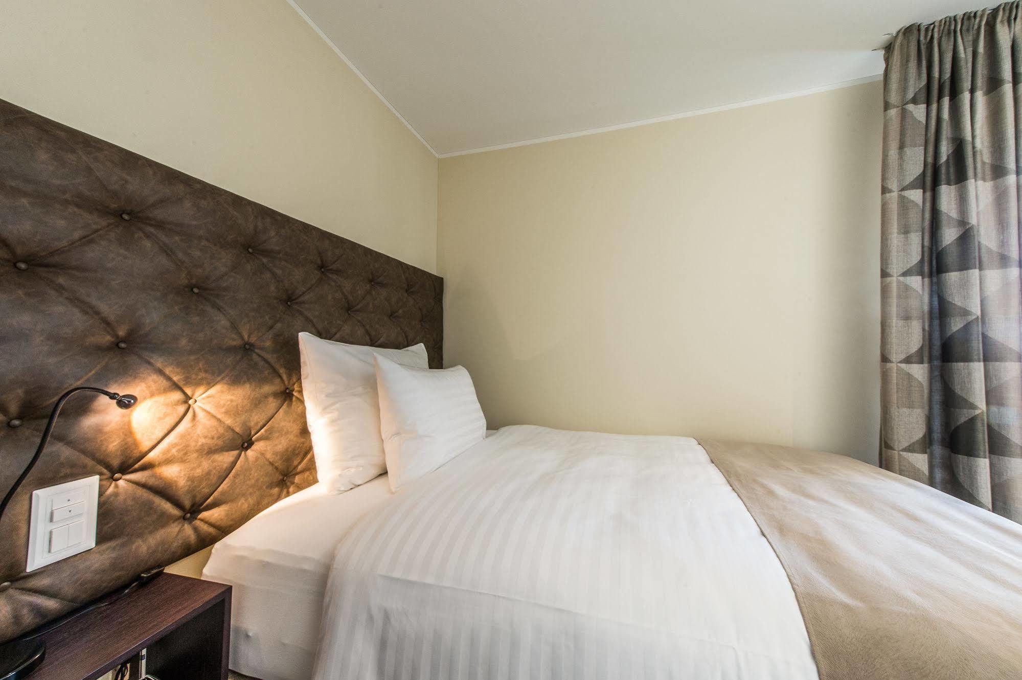 Hotel My Way Zuerich ヴァリゼレン エクステリア 写真